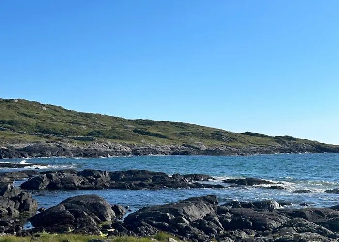 Mary\'S Seaview Clifden